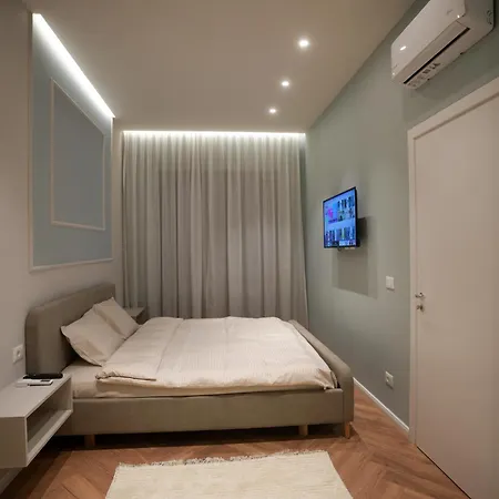 Ak Apartment *