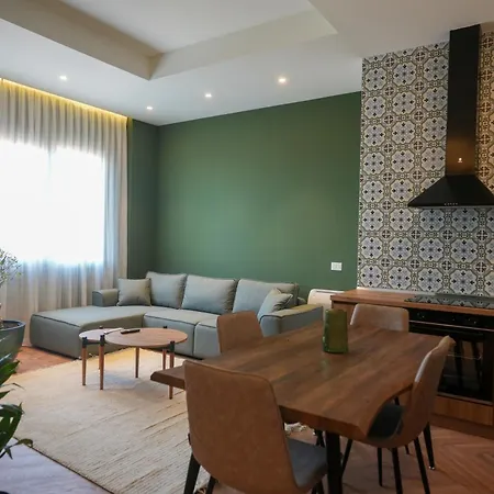 Ak Apartment *